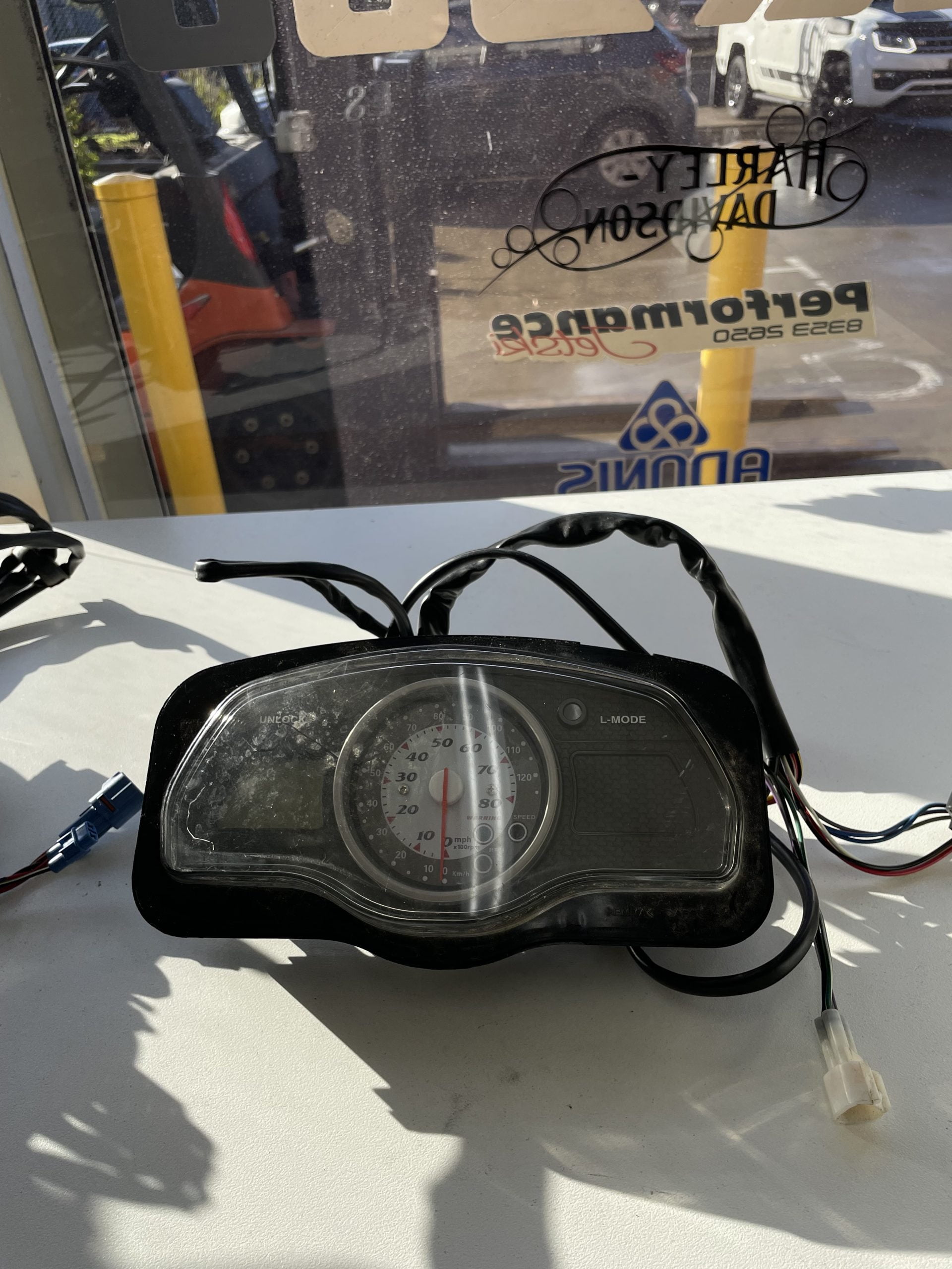 Used- YAMAHA Meter assy F1W6820A10