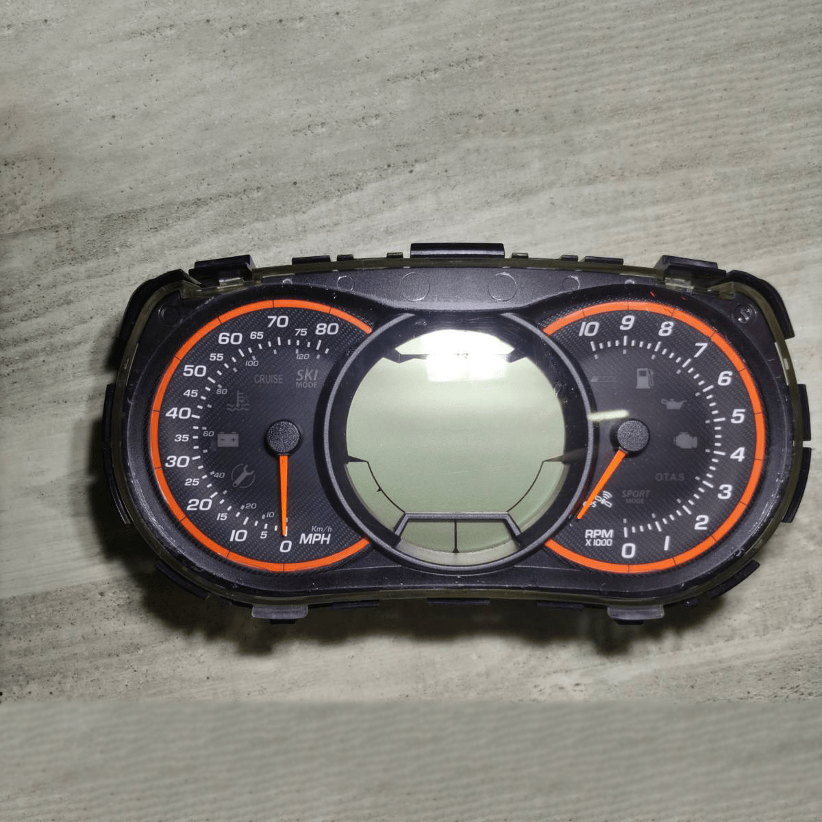BRAND NEW GENIUNE LCD GAUGE 2018 RXPX