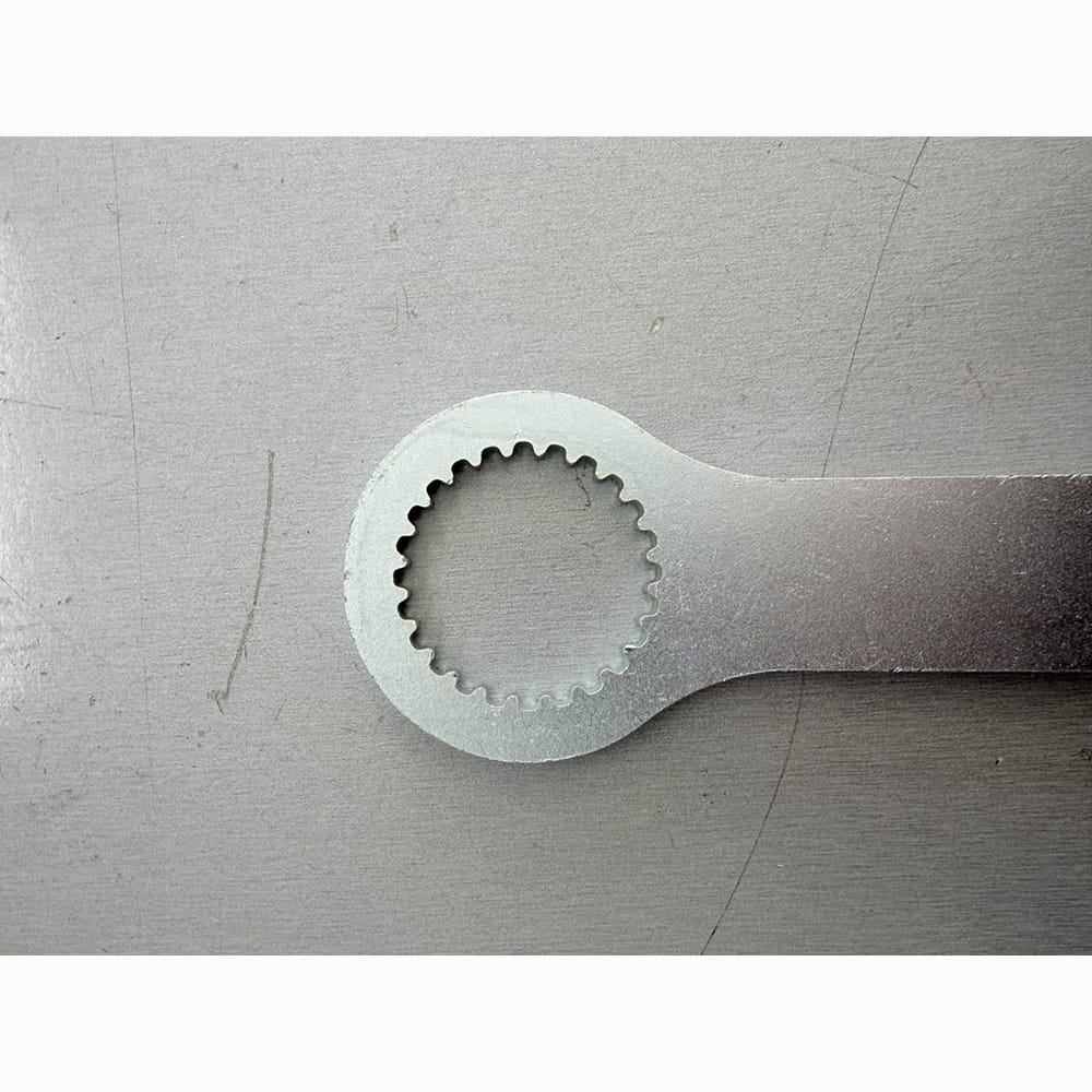 AFTERMARKET SHO/SVHO SUPERCHARGER CLUTCH DRIVE HOLDING TOOL - Image 2