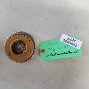 USED TIMING GEAR, 38 TEETH + COVER  -420254309 -420660037