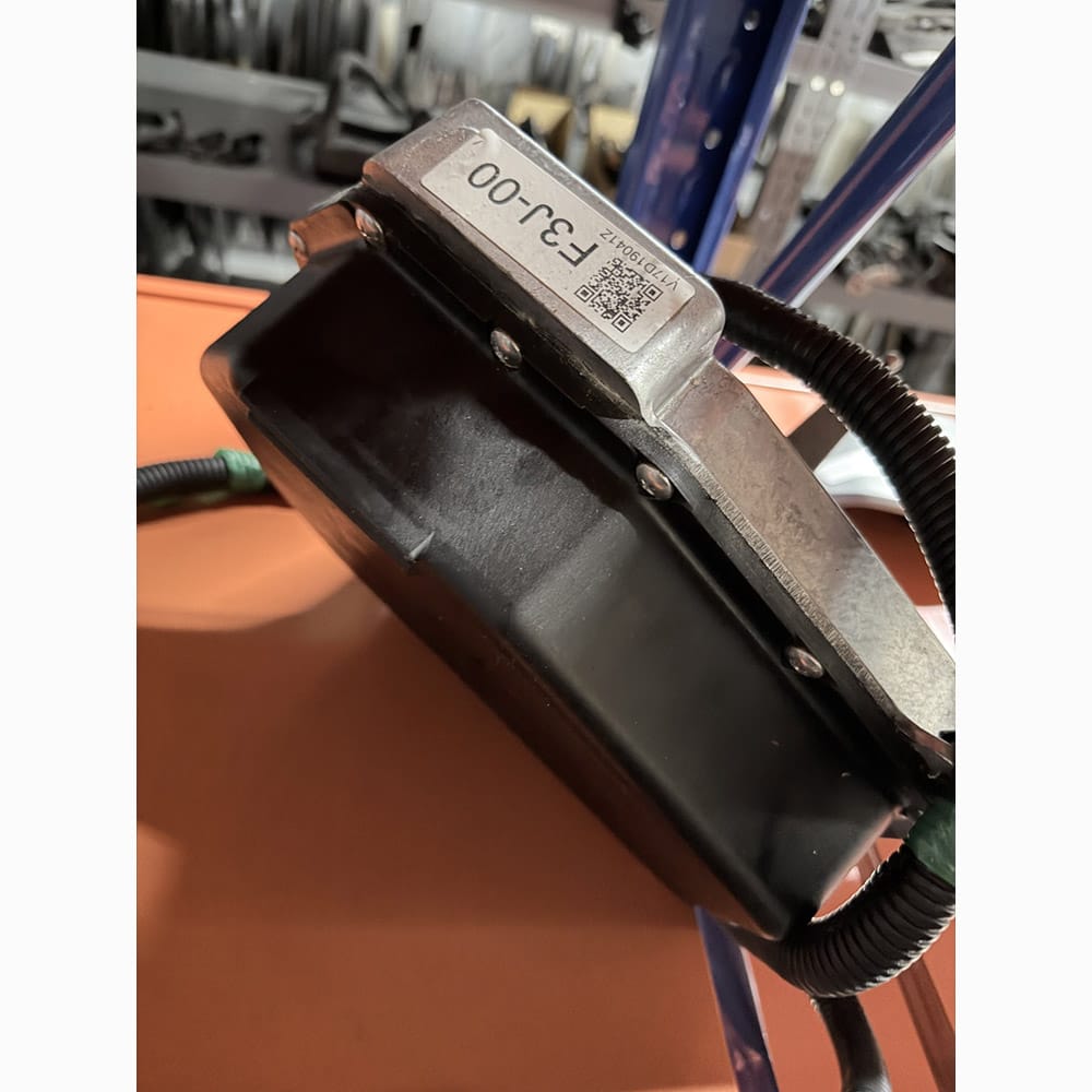 USED YAMAHA MOTOR ASSY -F3J-6140B-04 - Image 2